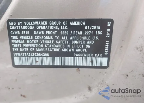 2015 Volkswagen Passat 1.8T S z USA, uszkodzony, nr VIN 1VWAT7A3XFC064306